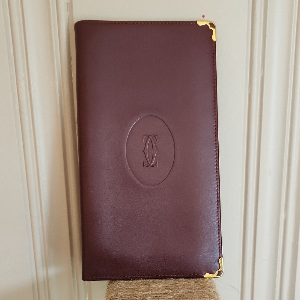🖤Cartier Brown and Gold Leather Wallets Luxurious Design